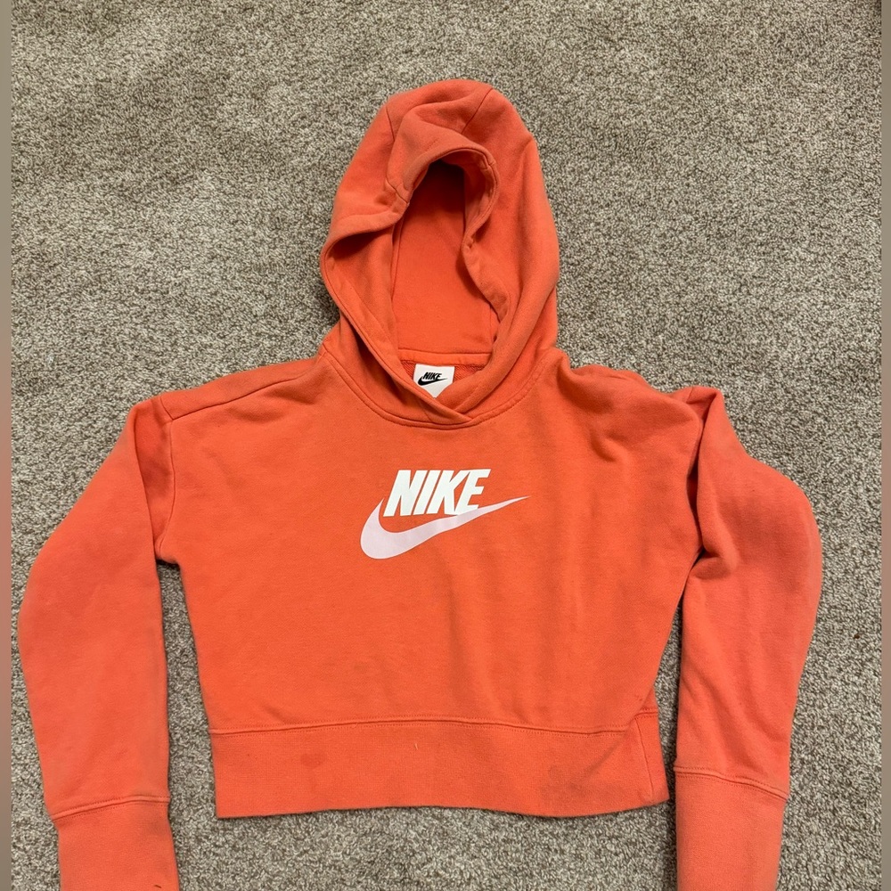 Nike girls cropped hoodie